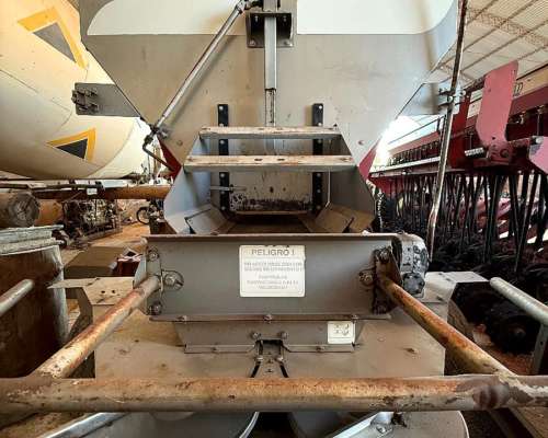 Fertilizadora Fertec - Fertil 3000