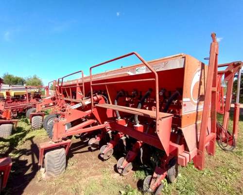 Sembradora G.grueso Crucianelli Gringa V 12 a 70