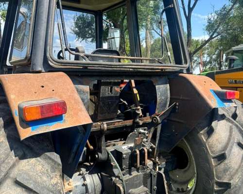 Tractor New Holland TL75 e