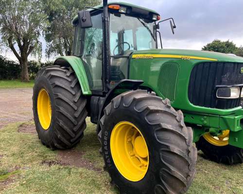 Tracotor John Deere 7515 2010 - 145 HP - muy Bueno