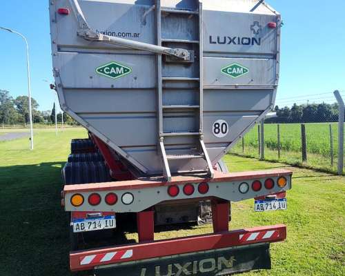 Semi para Semilla y Fertilizante, Luxion 2017