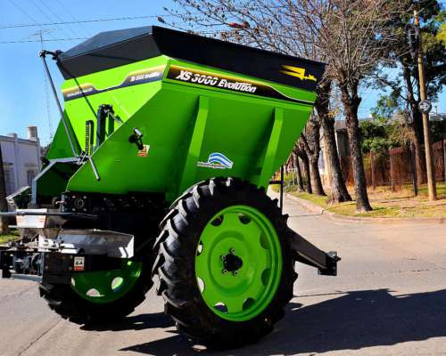 Fertilizadora XS 3000 Eje Simple o Balancin