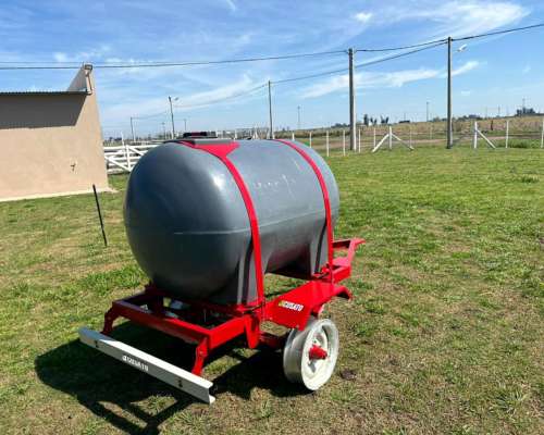 Tanque de Agua Industrias Cusato de 1.000 Lts. - Nuevo
