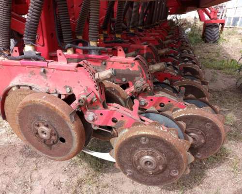 Sembradora Bertini 32.000 A:2012 de 36 a 21 Excelente