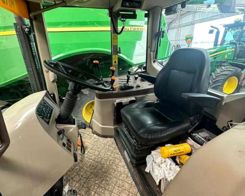 Tractor John Deere 6145j