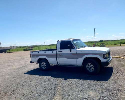 Pick UP. Chevrolet D20 Turbo Plus. año 1996.