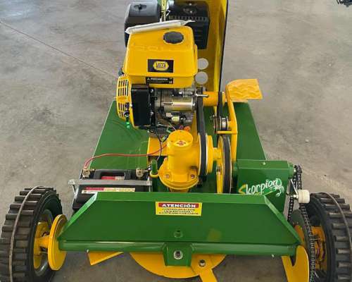 Tractor Desmalezador Skorpion 750