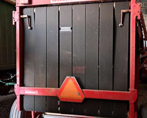 Rotoenfardadora Mainero 5880 Usada