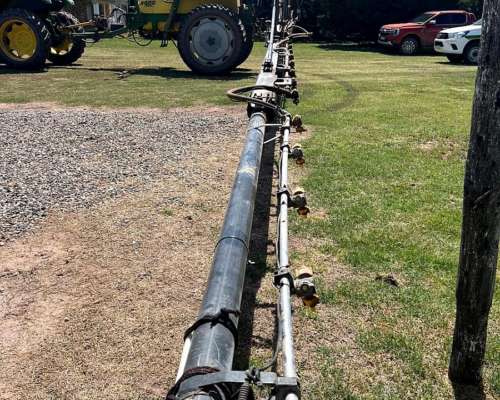 Pulverizadora de Arrastre Caiman Serie 3000