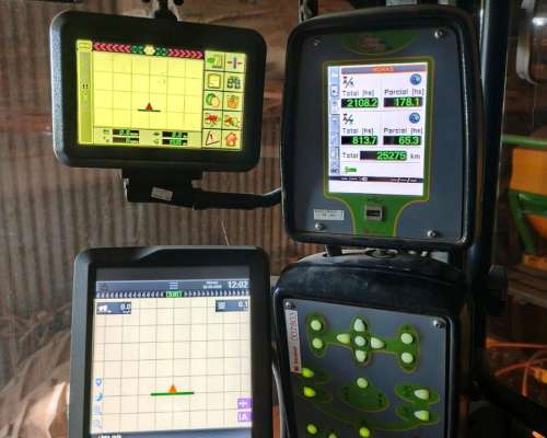 Pulverizadora Praba - Modelo: AR 3.0 (2013- 2100hs)