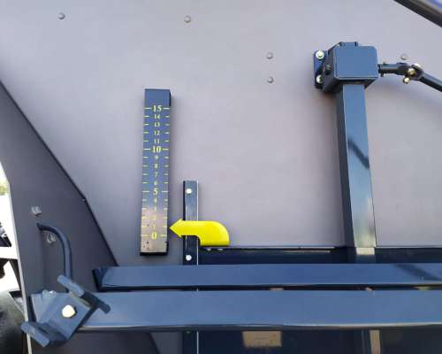 Fertilizadora de Arrastre 3700lt Quasar 3700 Bernardin