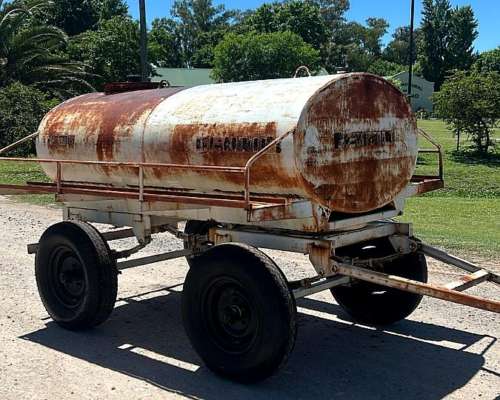 Cisterna Gentili de 2000 Litros