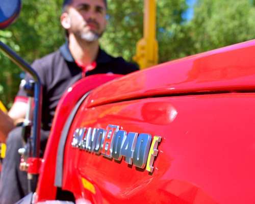 Tractor Roland H040 Serie e 4wd Ruedas Agrícolas