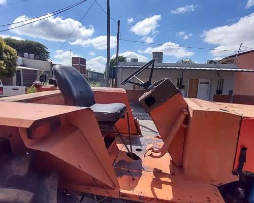 Tractor Zanello UP-100 en muy Buen Estado