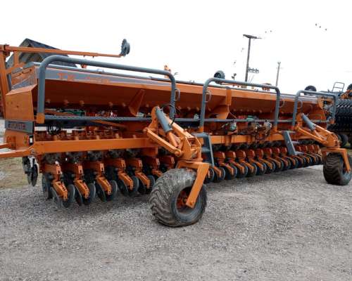 Agrometal TX Mega 23 a 35 con DVA TIM - Reacondicionada