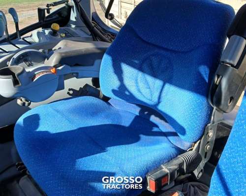 Tractor New Holland T7.240, año 2014