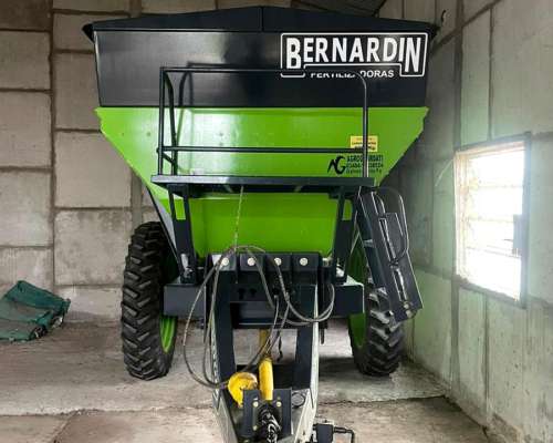 Fertilizadora Bernardin Magnum 5.000 - año 2021