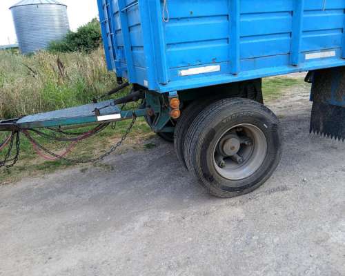 Scania 112 con Acoplado Montenegro