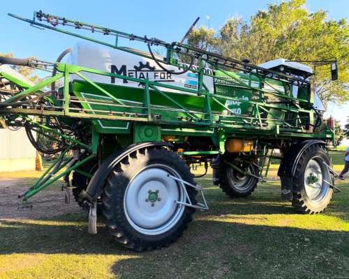 Pulverizador Metalfor 2750 Reacondicionada 2003, 3000 Hs