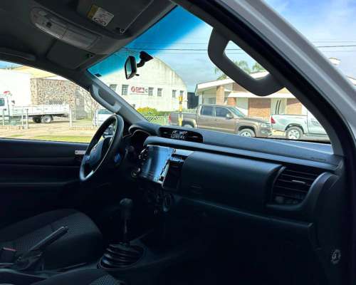 Hilux C/simple 2.4 TDI Chasis 4X2 0km MY2025