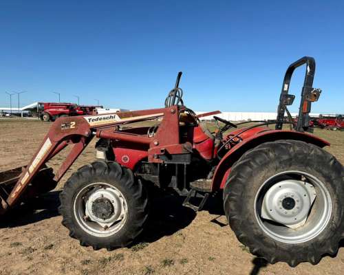Case IH Farmall 75 - año 2019