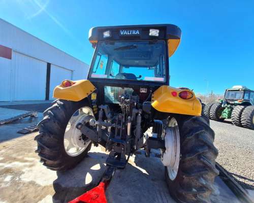 Usado - Valtra A990 - año 2023 - 4wd - Rod. Simple - Cabina