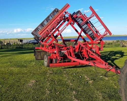 Culminador de Labranza 7 Mts. Marca Acepla. muy Buen Estado