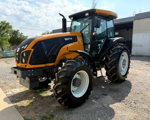 Tractor Valtra BM 115