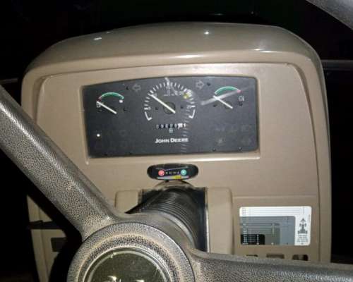 Tractor John Deere 6145, año 2005, 9.000 Hs Motor
