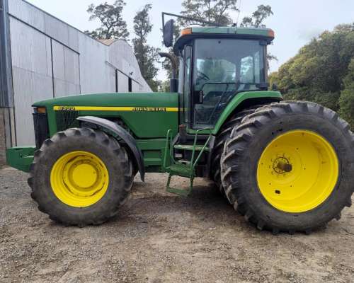 Tractor John Deere 8300