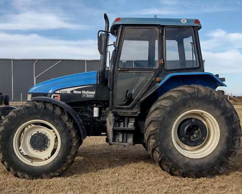 Tractor New Holland TS - 120 23.1 X 30