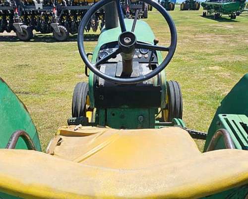 Tractor John Deere 3530, 105hp, 2wd, Paton, 1980.
