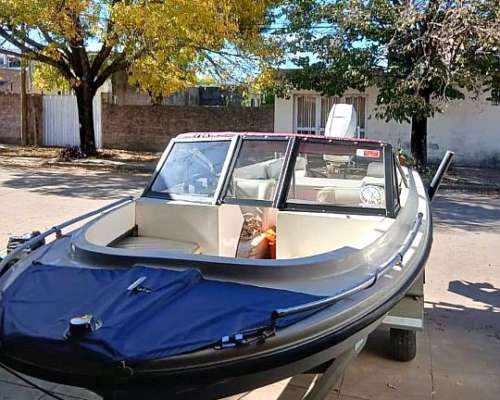 Lancha Casco de Paglietini Motor Jhonson 70 Deportivo año 20