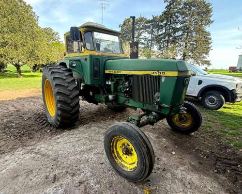 Tractor John Deere 3530
