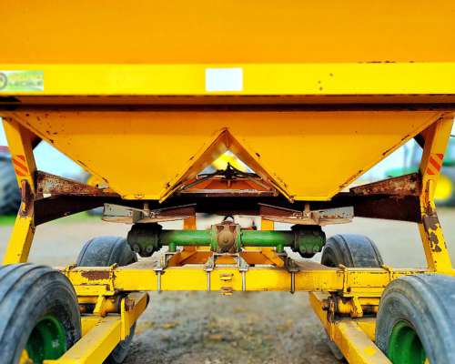 Fertilizadora Nobile 3300 Dolbie