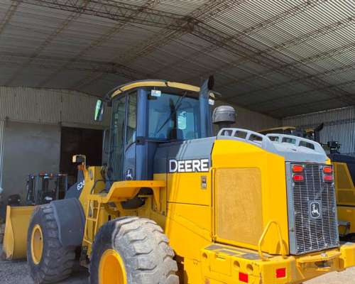 Pala Cargadora John Deere 624j