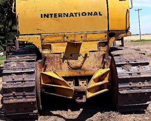 International TD25 Serie B Motor IH 817b + Lote de Repuestos