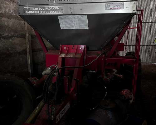 Fertilizadora Yomel 5000 Lts Acero Inoxidable