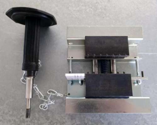 Engrampadora para Correas Rotoenfardadora Mato