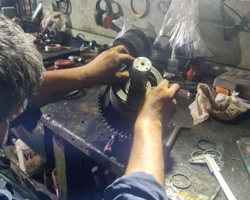 Reparación de Transmisiones Power Shift - Equipos Viales