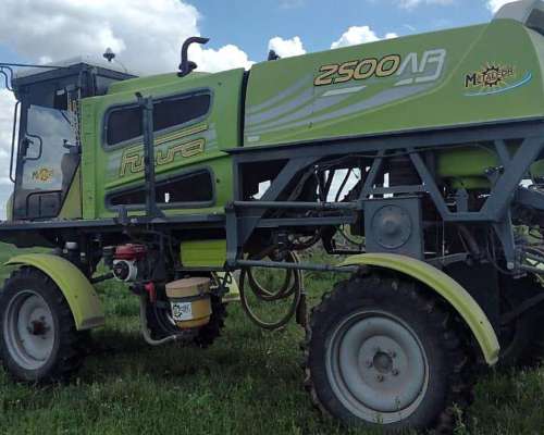 Pulverizador Metalfor, Futura 2500 AR, año 2009, Computadora