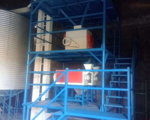 Molino para Harina de Trigo. Produce 28 TN al Día.