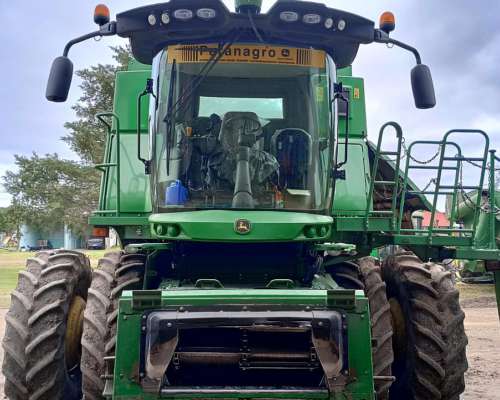 Cosechadora John Deere S550