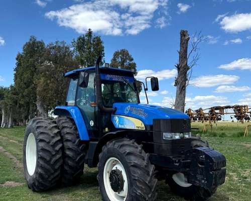 New Holland TM 7020, con Duales
