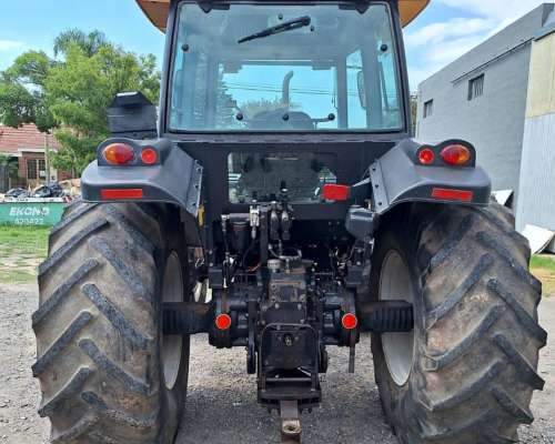 Tractor Valtra BM 110 Cabina Original