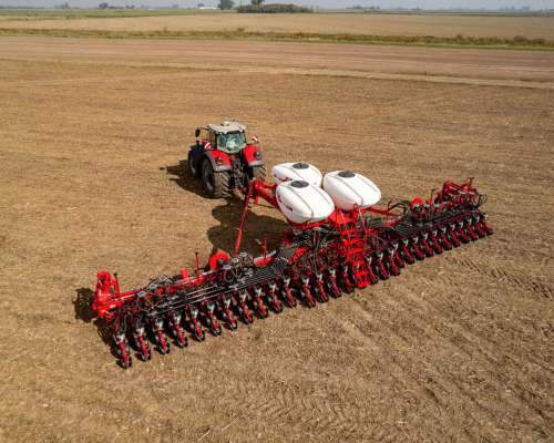 Sembradora Crucianelli Plantor 2452