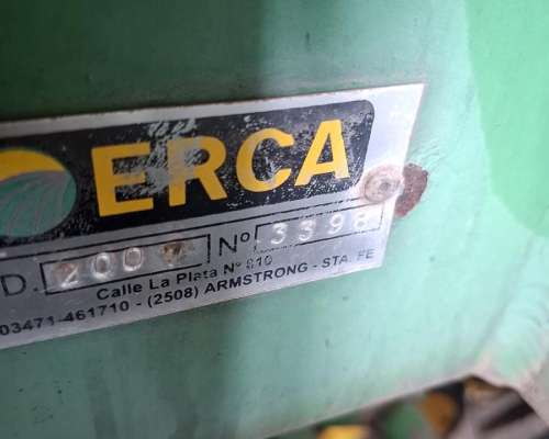 Sembradora de 27 a 19 con Alfalfero y Fertilizante en Linea