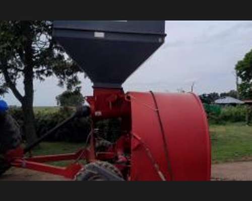 Embutidoras Granos Mainero 2230