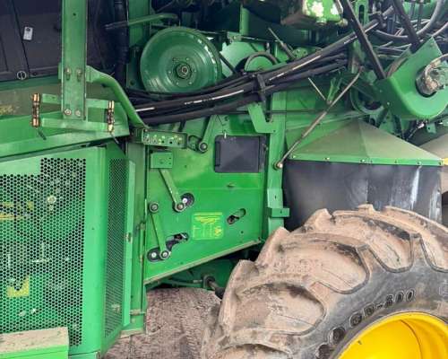 John Deere 9750 SS 635f. Piloto. M 2000 HS. R 6400 Hs