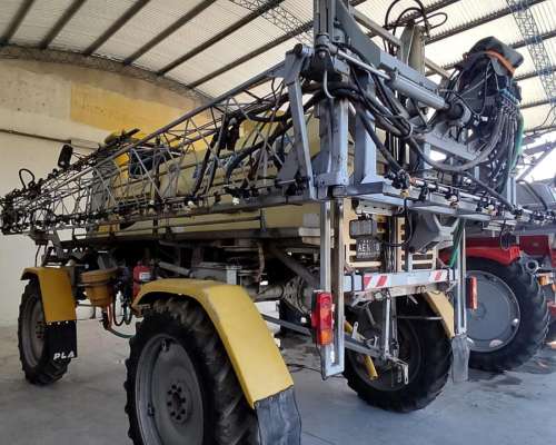 Pulverizadora Pla MAP 2700 BT Trocha 2,62 2006